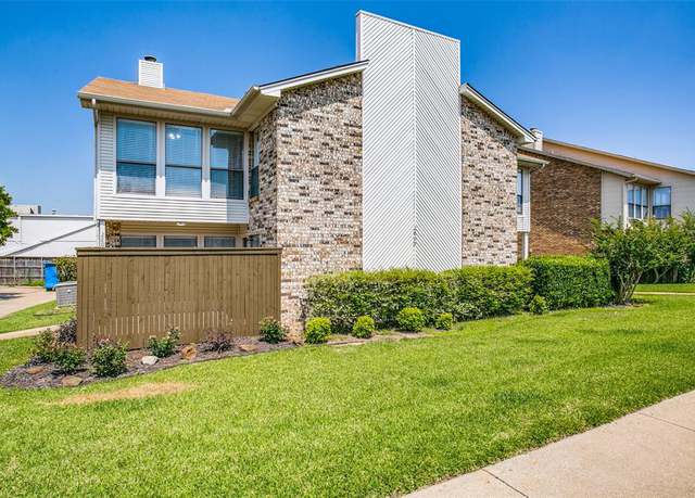 Photo of 2813 Meadow Park Dr, Bedford, TX 76021