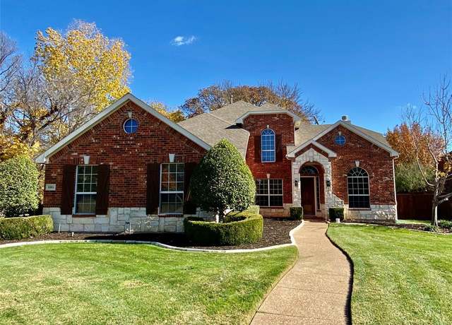 Property at 1001 Siena Dr, Southlake, TX 76092, 4 beds, 3.5 baths
