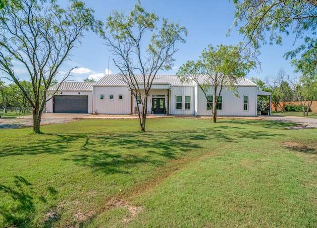 Property at 245 Vickie Ln, Gunter, TX 75058, 5 beds, 3.5 baths