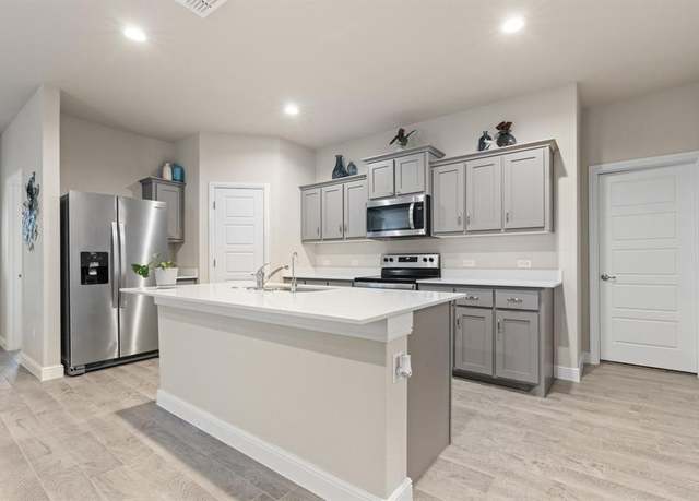 Property at 728 Breckenridge Park Dr, Alvarado, TX 76009, 3 beds, 2 baths