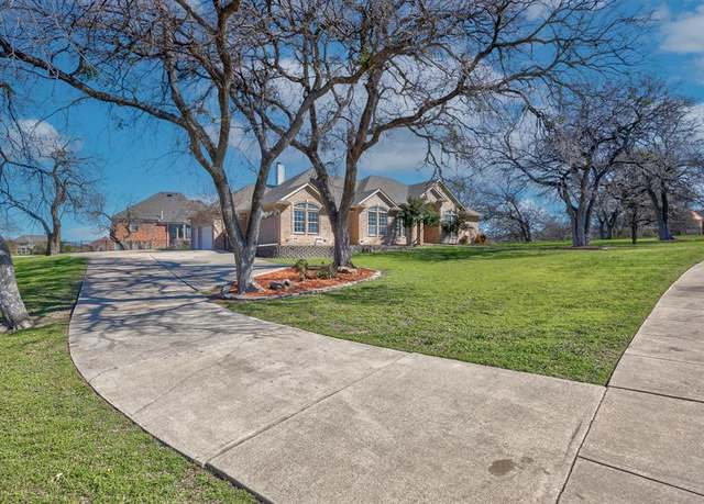Property at 2837 Singletree Cv, Cedar Hill, TX 75104, 4 beds, 3 baths
