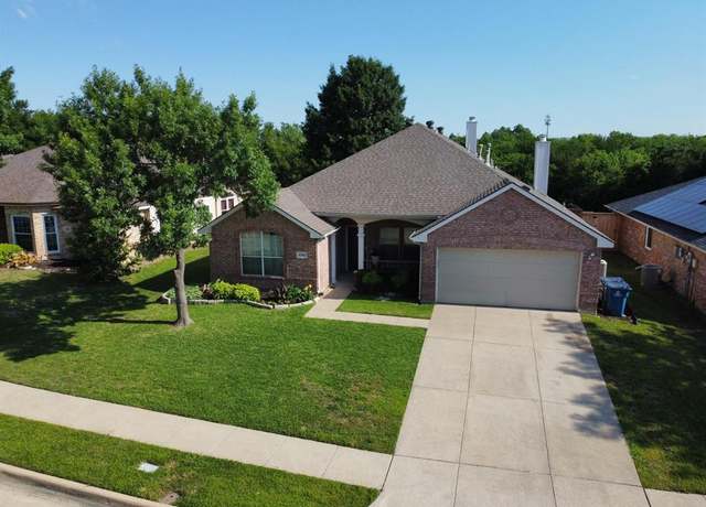 Property at 5705 San Marino Dr, Rowlett, TX 75089, 4 beds, 2.5 baths