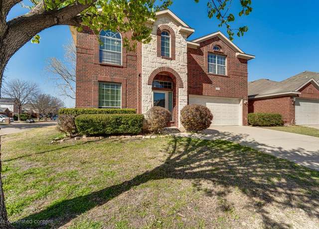 Property at 4640 Summer Oaks Ln, Fort Worth, TX 76123, 4 beds, 2.5 baths