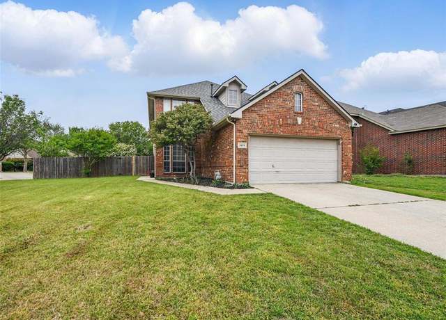 Property at 5429 Pecan Creek Cir, Fort Worth, TX 76244, 4 beds, 2.5 baths