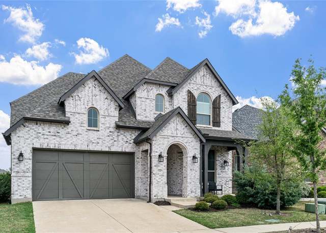 Property at 3742 Norwood Ave, Celina, TX 75009, 4 beds, 3.5 baths
