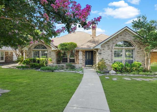 Property at 1404 Stoneboro Ln, Richardson, TX 75082, 3 beds, 2.5 baths