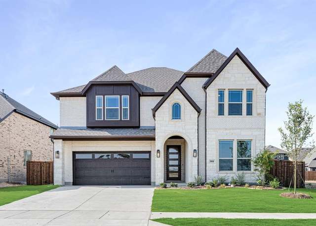 Property at 808 Blue Fescue Rd, Fort Worth, TX 76247, 5 beds, 4 baths