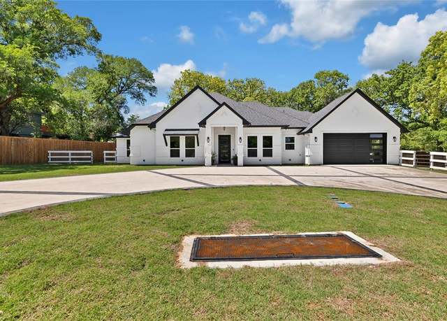 Property at 8265 Eagle Mountain Cir, Fort Worth, TX 76135, 4 beds, 3.5 baths