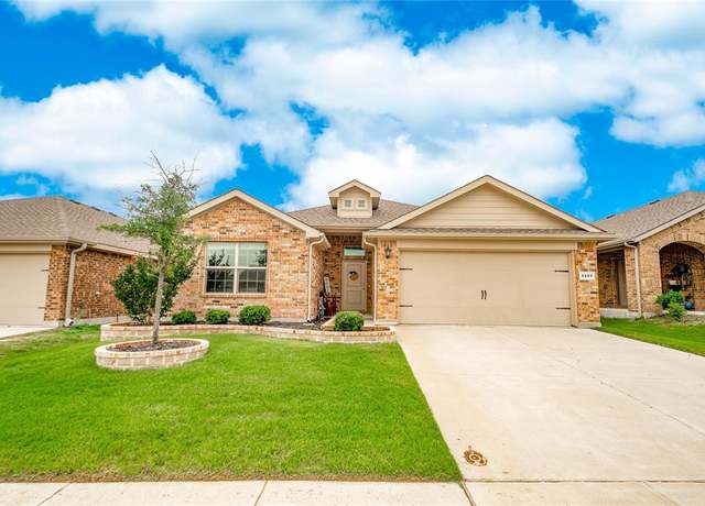 Property at 9205 Doverglen Dr, Fort Worth, TX 76131, 4 beds, 2 baths
