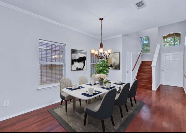 Property at 3521 Apple Valley Way, Dallas, TX 75227, 3 beds, 2.5 baths