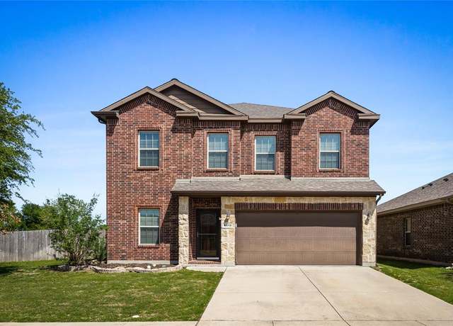 Property at 8312 White Hart Dr, Fort Worth, TX 76179, 4 beds, 3.5 baths