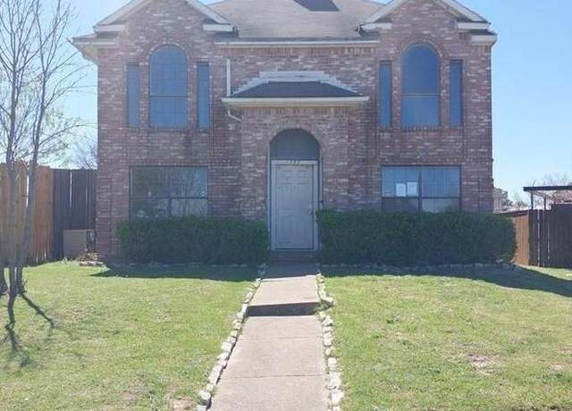 Property at 1757 Patrick Cir, Balch Springs, TX 75180, 4 beds, 2.5 baths