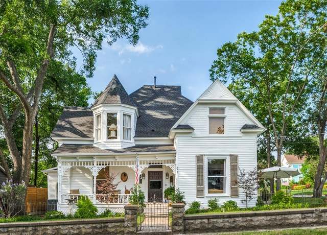 Property at 805 Howell St, Mckinney, TX 75069, 5 beds, 4 baths