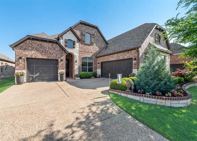 Property at 1026 Amber Knoll Dr, Rockwall, TX 75087, 4 beds, 2.5 baths