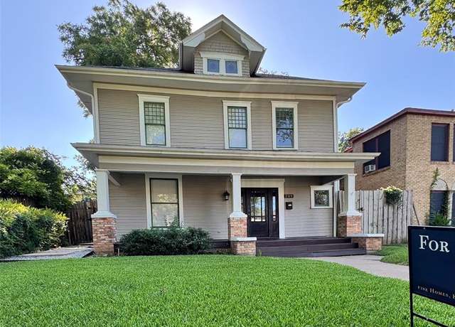 Property at 209 S Edgefield Ave, Dallas, TX 75208, 3 beds, 2.5 baths