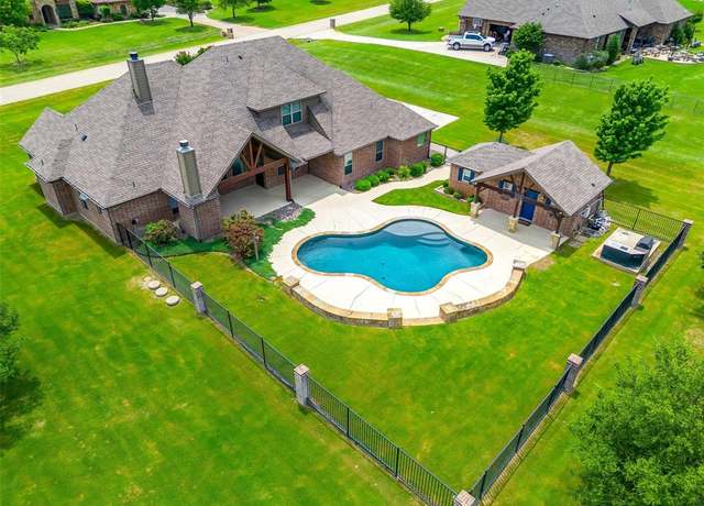 Property at 160 Solano Cir, Aledo, TX 76008, 4 beds, 3.5 baths