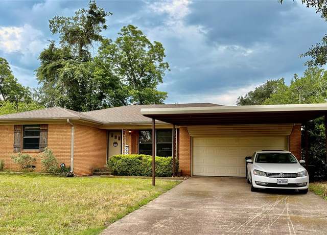 Property at 508 Helena St, Winnsboro, TX 75494, 3 beds, 2 baths