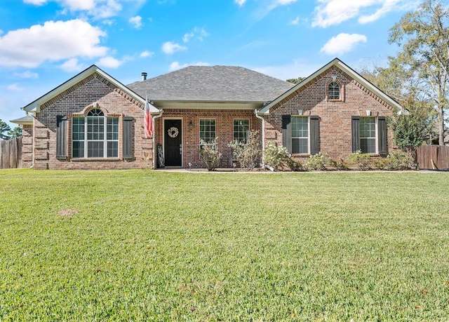 Property at 15579 County Road 1104, Flint, TX 75762, 4 beds, 3 baths