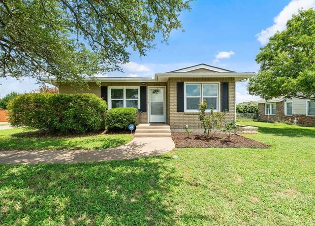 Property at 2705 Acton School Rd, Granbury, TX 76049, 4 beds, 2 baths