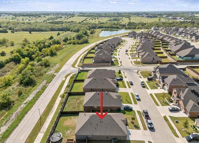 Property at 555 Royal Pine Dr, Fate, TX 75087, 4 beds, 2 baths