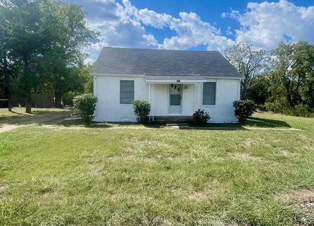 Property at 805 N Powell Pkwy, Anna, TX 75409, 3 beds, 1 bath