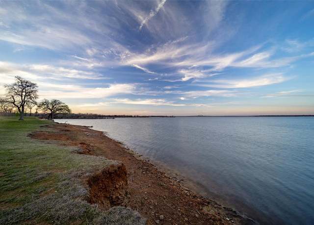 Property at 500 Waters Edge Dr #214, Lake Dallas, TX 75065, 3 beds, 2 baths