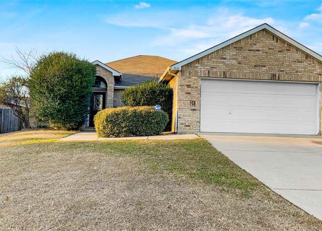 Property at 1616 Fern Dr, Mansfield, TX 76063, 3 beds, 2 baths
