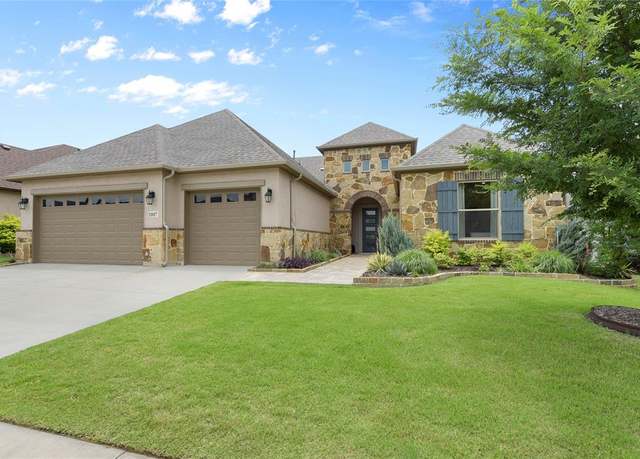Property at 11017 Cartwright Dr, Denton, TX 76207, 2 beds, 2.5 baths