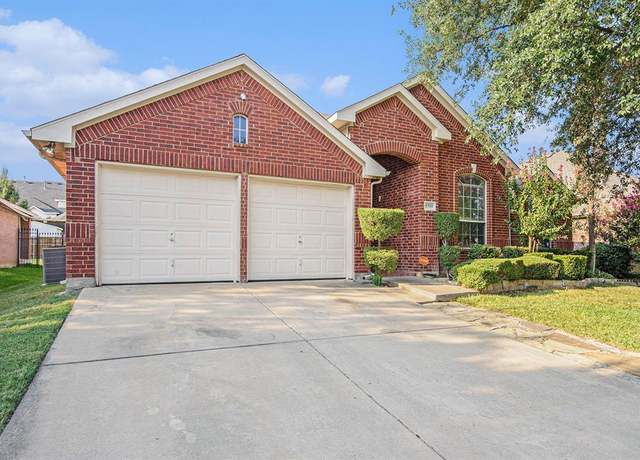 Property at 5509 Post Ridge Dr, Fort Worth, TX 76123, 4 beds, 2.5 baths