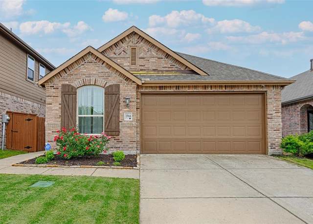 Property at 1966 Marble Ln, Forney, TX 75126, 3 beds, 2.5 baths