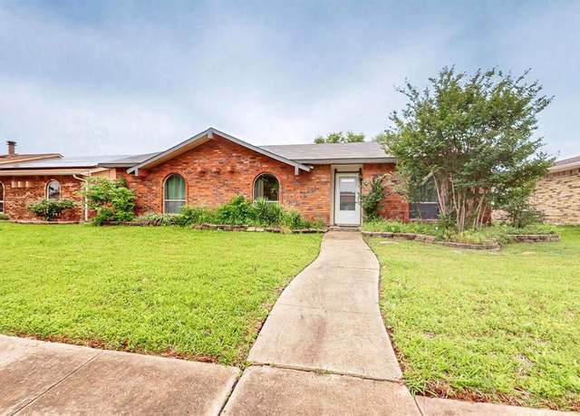 Property at 5005 Shannon Dr, The Colony, TX 75056, 3 beds, 2 baths