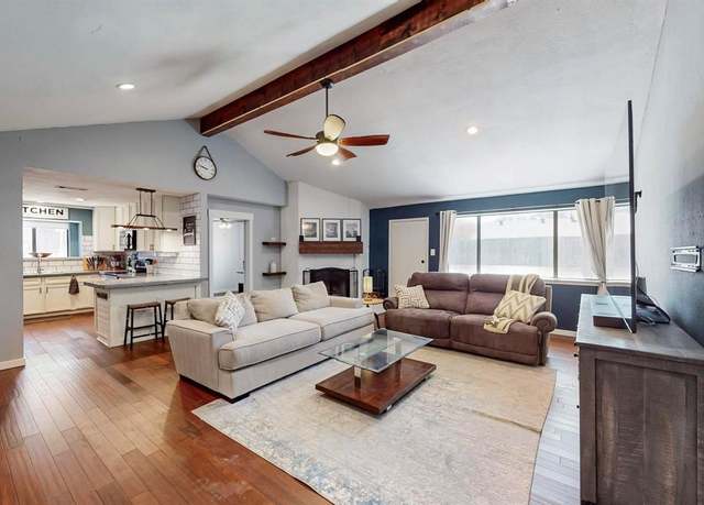 Property at 2800 Edgewood Ln, Bedford, TX 76021, 3 beds, 2 baths