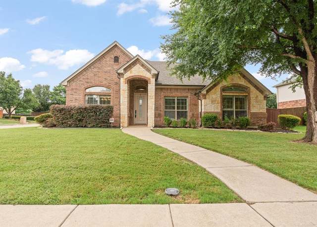 Property at 401 Shumard Oak Trl, Keller, TX 76248, 3 beds, 2 baths