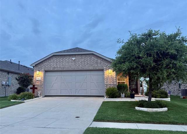 Property at 921 Hidden Eddy Dr, Mckinney, TX 75071, 2 beds, 2 baths