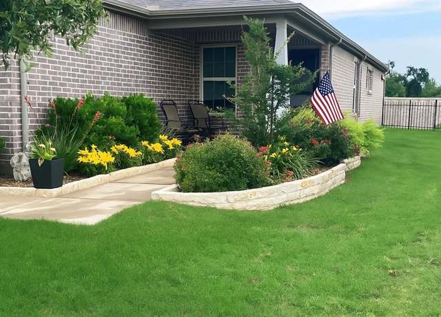 Property at 921 Hidden Eddy Dr, Mckinney, TX 75071, 2 beds, 2 baths