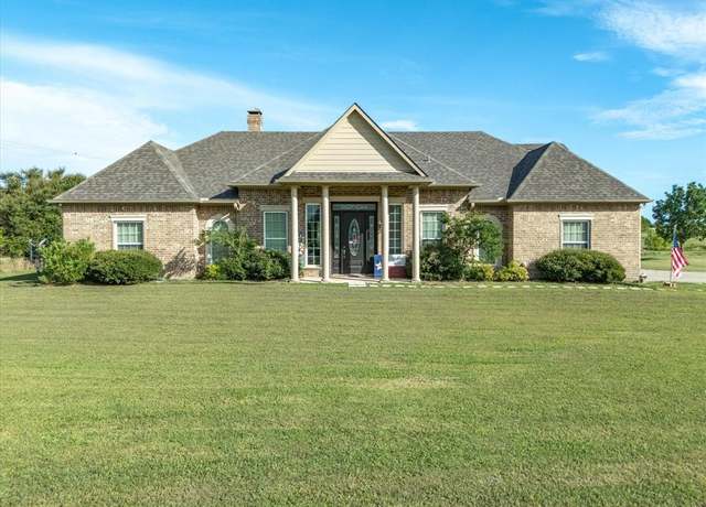 Property at 8926 County Road 156, Kaufman, TX 75142, 4 beds, 3.5 baths