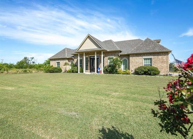 Property at 8926 County Road 156, Kaufman, TX 75142, 4 beds, 3.5 baths