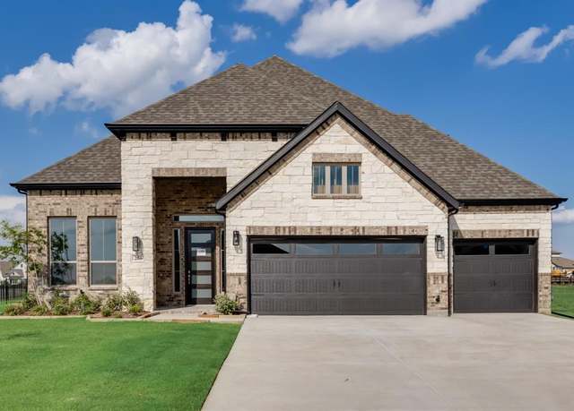 Property at 203 Links Ct, Heath, TX 75032, 4 beds, 2.5 baths