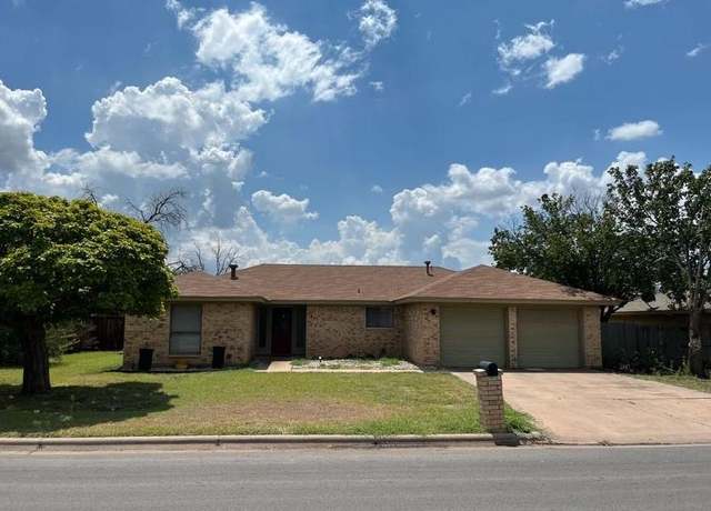 Property at 1417 Weavers Way, Abilene, TX 79602, 2 beds, 2 baths