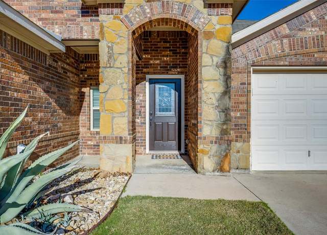 Property at 4103 Windmill Ct, Sanger, TX 76266, 4 beds, 3 baths