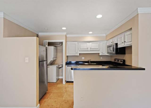 Property at 5315 Fleetwood Oaks Ave #260, Dallas, TX 75235, 2 beds, 2 baths