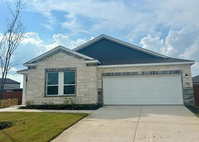 Property at 3928 Parsons St, Crandall, TX 75114, 4 beds, 2 baths
