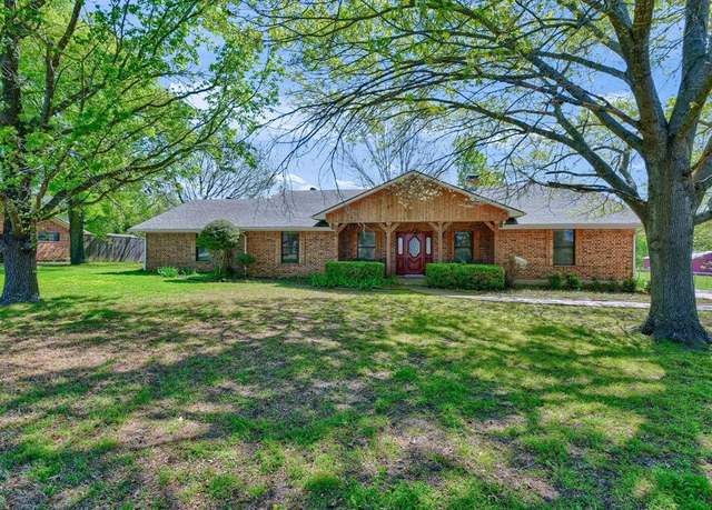 Property at 1062 JP Cave Rd, Sherman, TX 75090, 4 beds, 2.5 baths