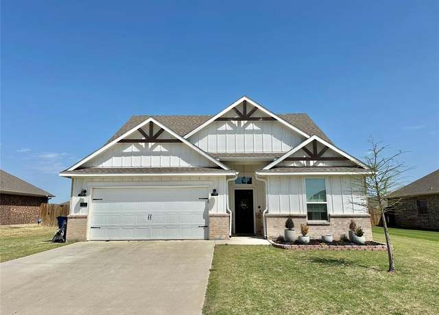 Property at 4211 Padron Ln, Sanger, TX 76266, 4 beds, 2 baths