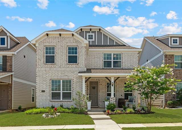 Property at 10016 Travis Dr, Providence Village, TX 76227, 4 beds, 3.5 baths