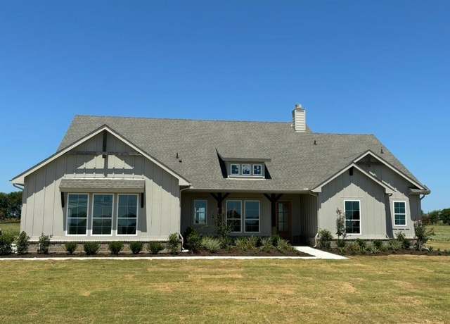 Property at 2325 Quartz St, Krum, TX 76249, 4 beds, 3 baths