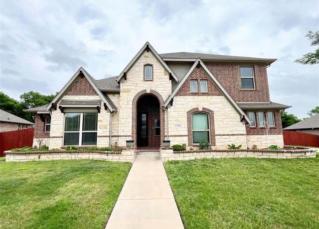 Property at 1204 Kittery Dr, Desoto, TX 75115, 4 beds, 3 baths