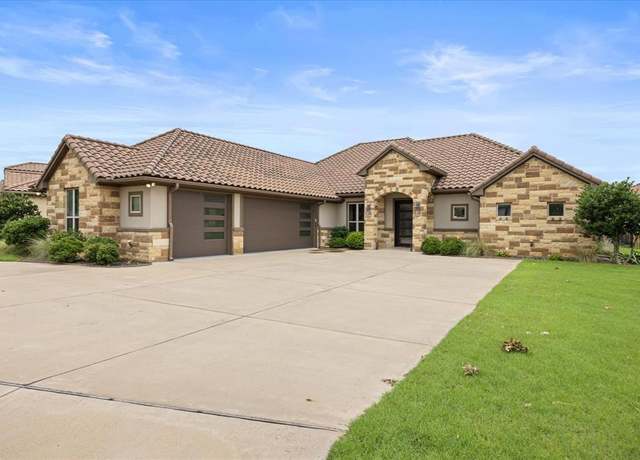 Property at 1209 Catalina Bay Blvd, Granbury, TX 76048, 3 beds, 2.5 baths