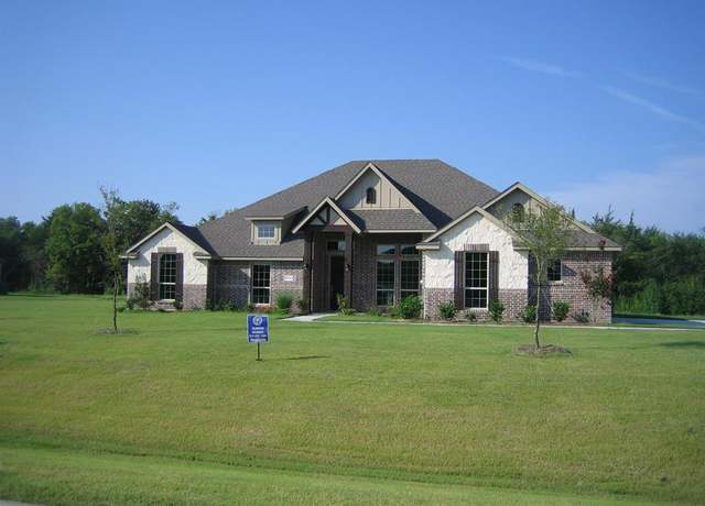 Property at 1512 Lynx Loop, Forney, TX 75126, 4 beds, 3 baths