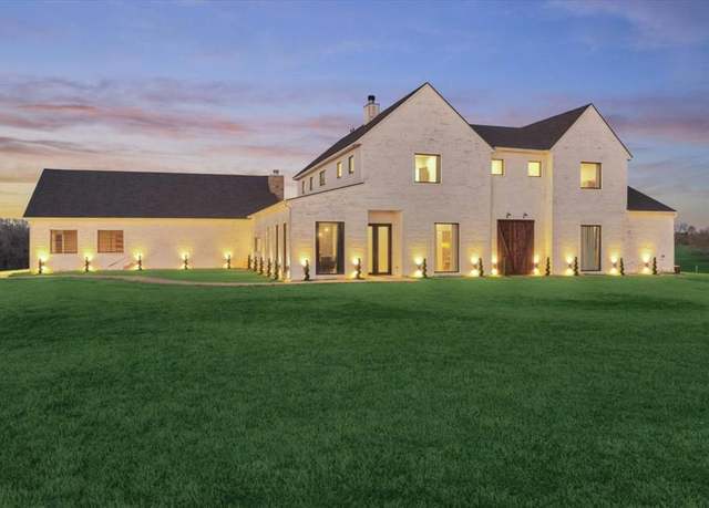 Property at 22199 Interstate Highway 45 Feeder N, Buffalo, TX 75831, 6 beds, 4 baths